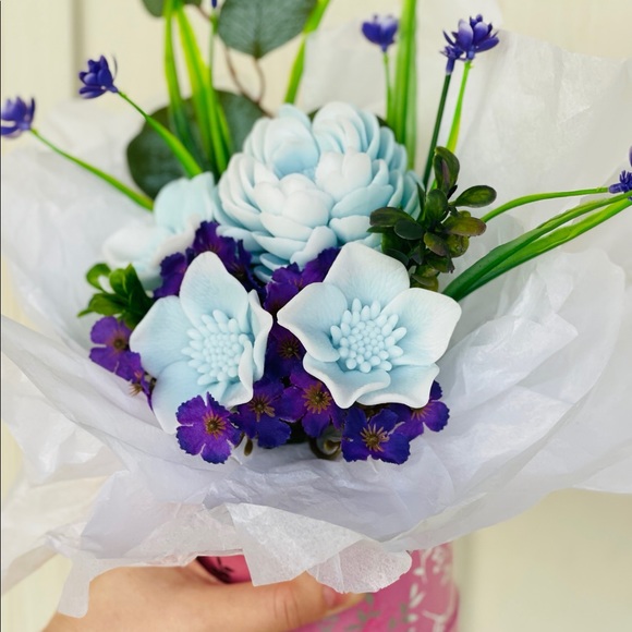 Handmade Soap 🌺 - Picture 3 of 10